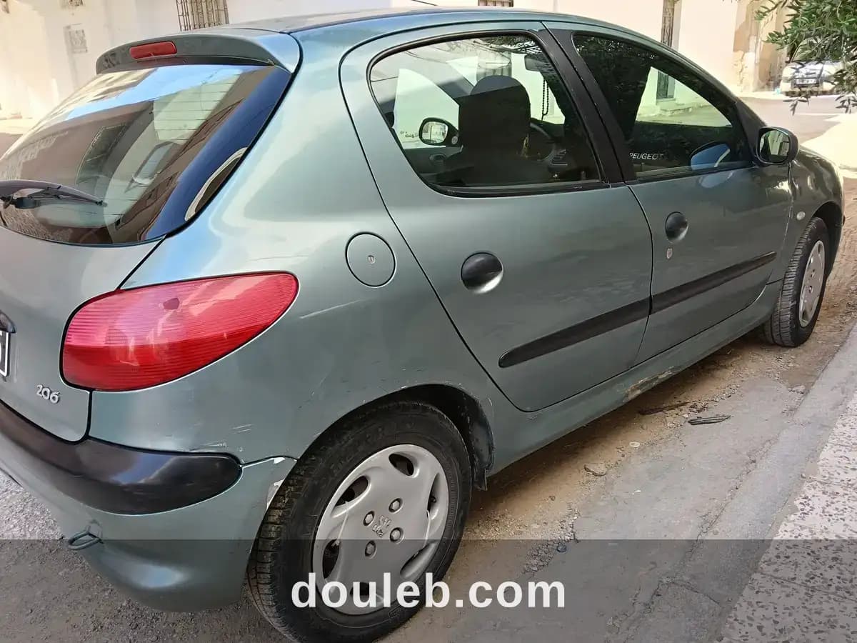 Peugeot 206 - Miniature 4
