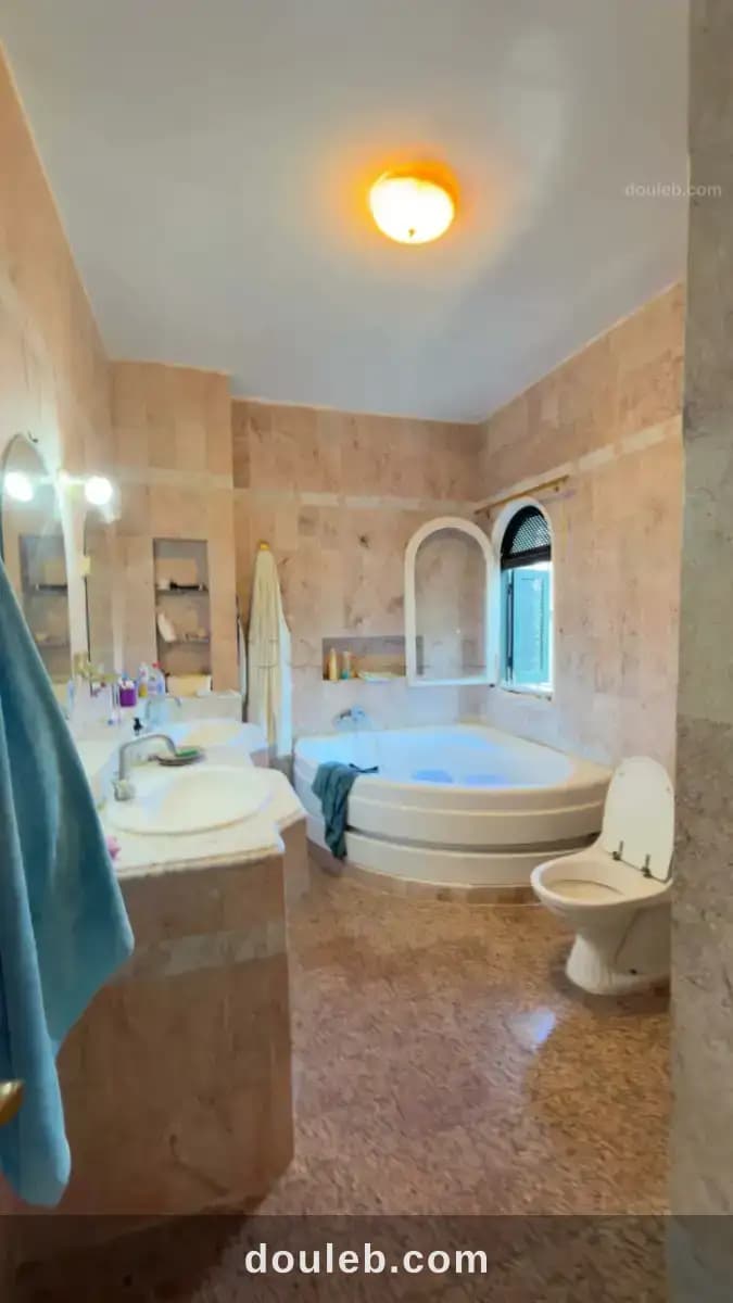 Magnifique triplex situé a menzah 9a - Miniature 5
