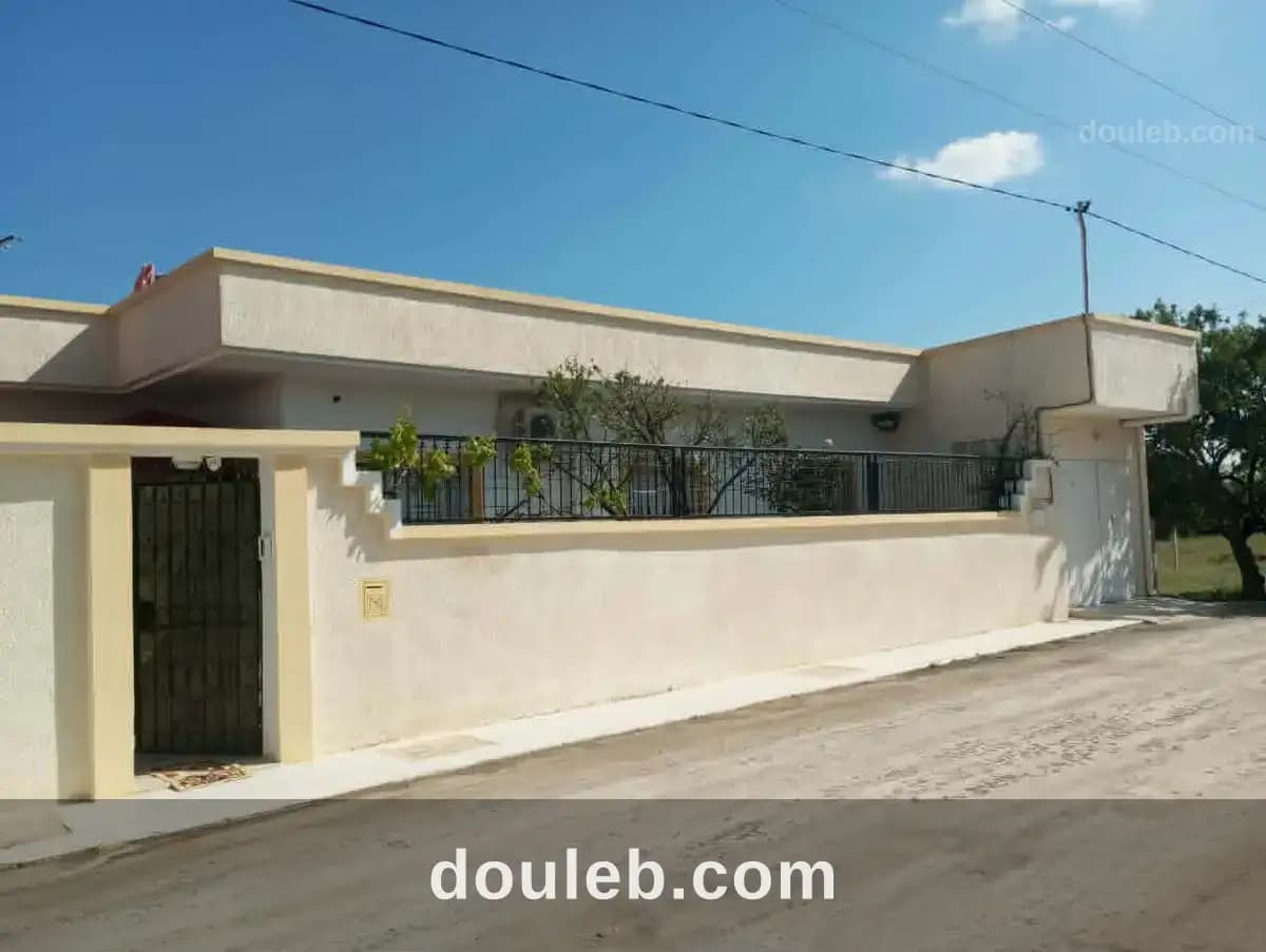 Av villa a270md proche de la mer à hammamet sud à Nabeul