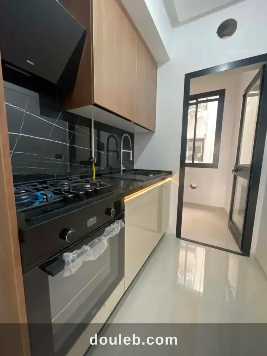 Appart s1 haut standing neuf a ennasser 2 à Ariana