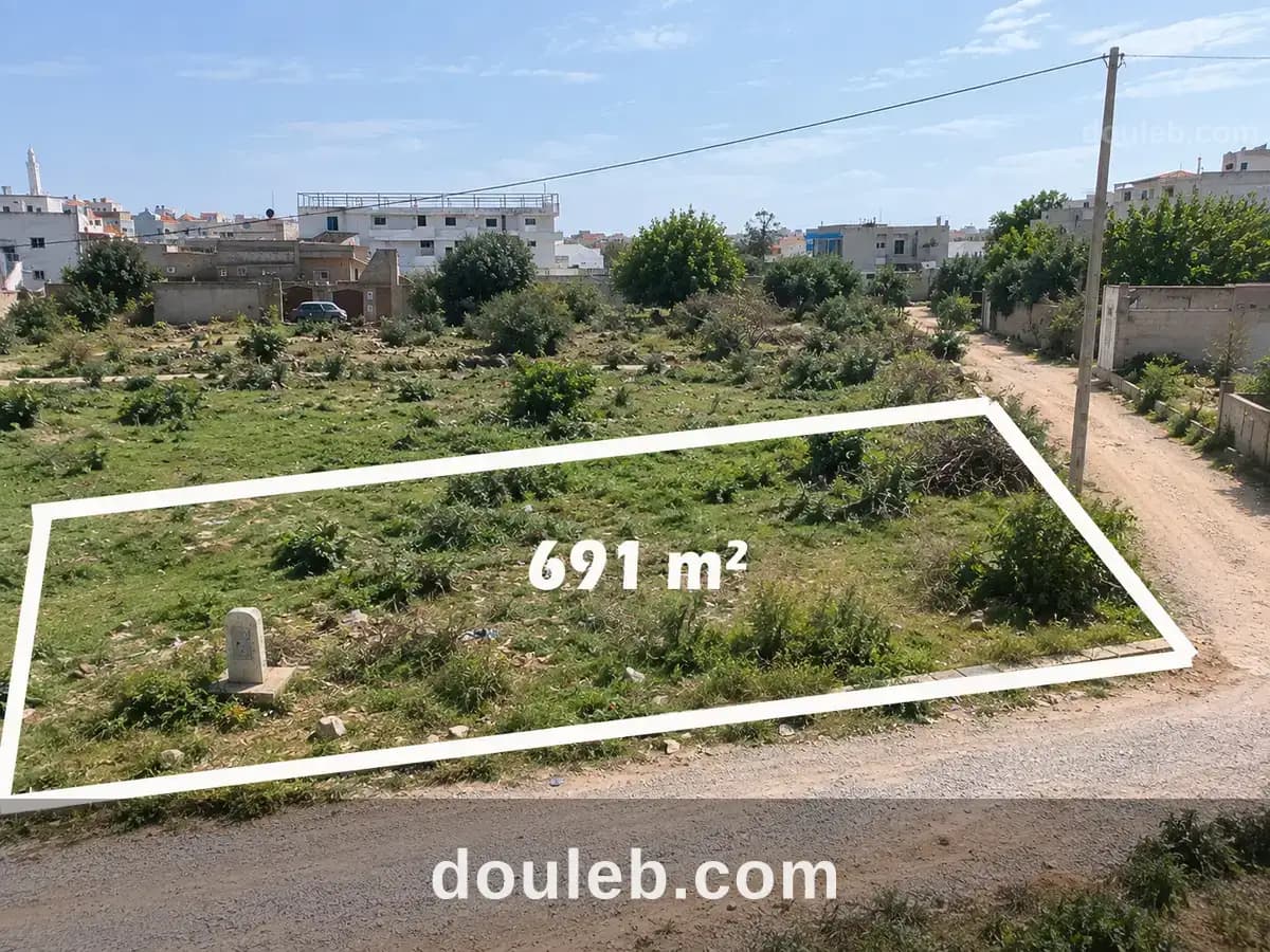 Terrain 691 m2 a nabeul à Nabeul