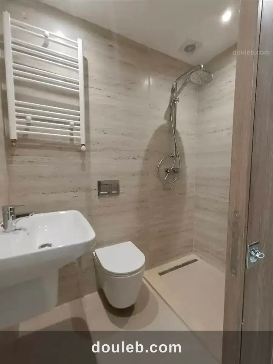 Appartement s1 et s2 luxe pied dans l eau - Miniature 3