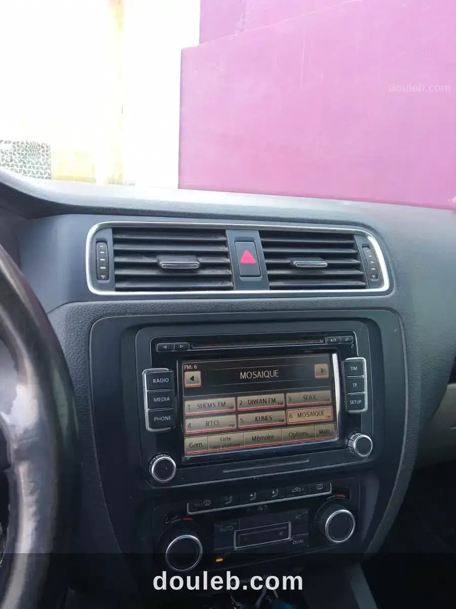 Voiture jetta tsi - Miniature 3