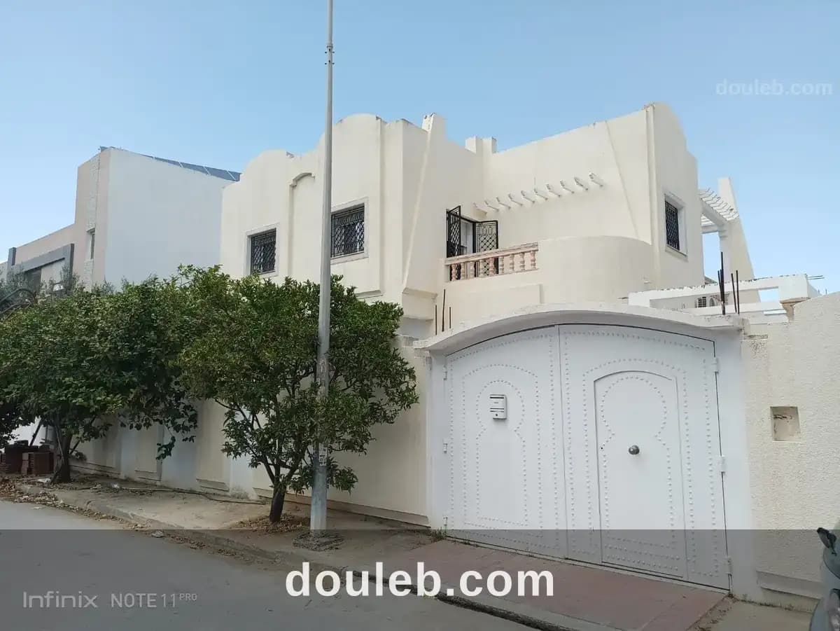 Villa morderne nouvelle médina à Ben Arous