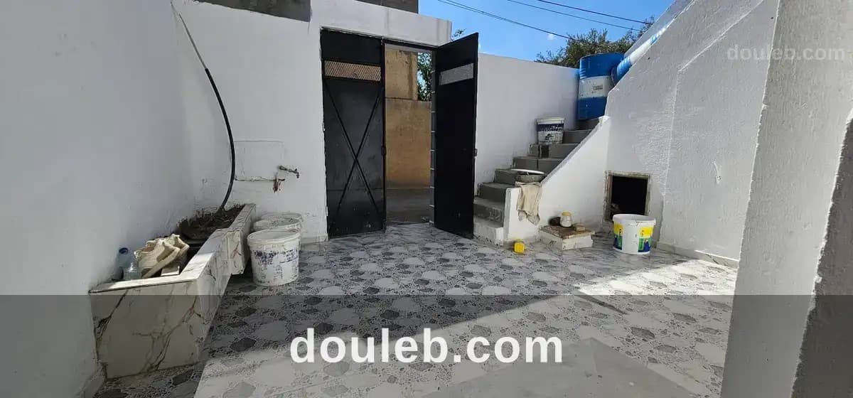 Duplex dans un un cartier calme et propre à Nabeul