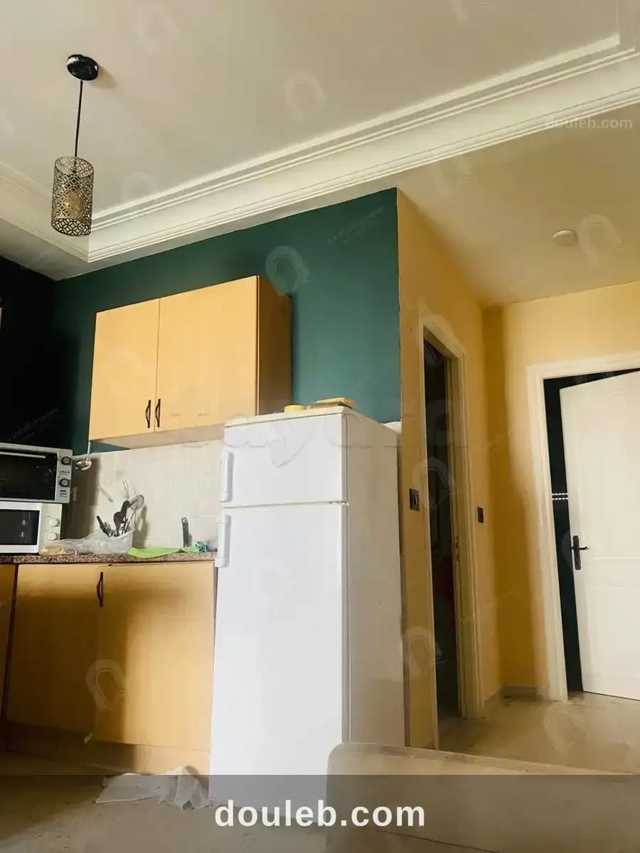 Un appartement s1 meublé - Miniature 2