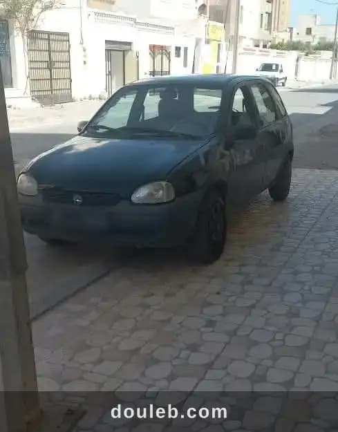 Opel corsa essence 1998 - Miniature 2