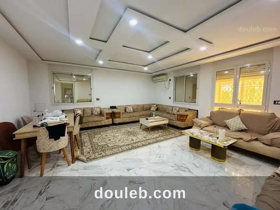 Spacieux villa s6 à menzah 9 à à Tunis
