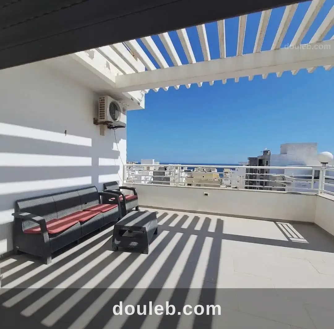A penthouse s3 vue mer a tantana kantaoui à Sousse