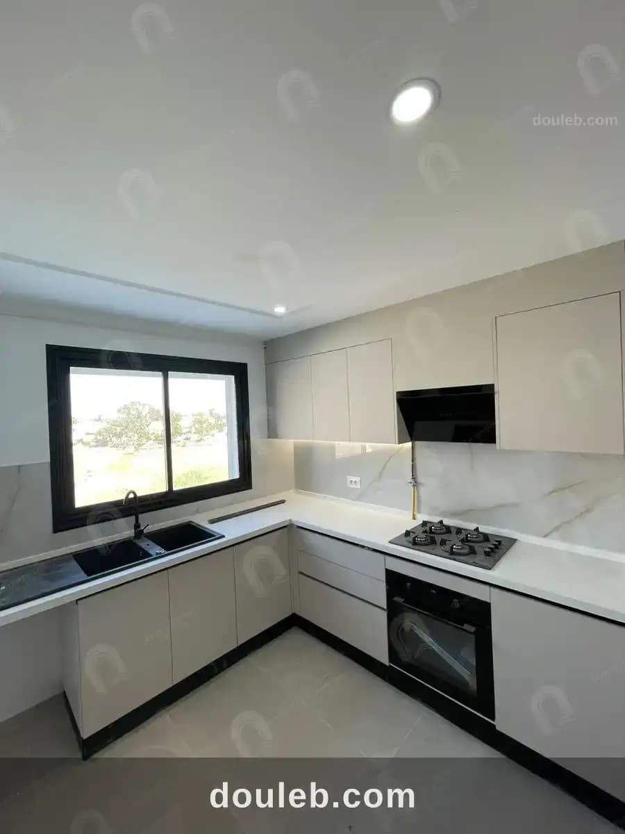 Un appartement s3 hst jamais habité à Manouba