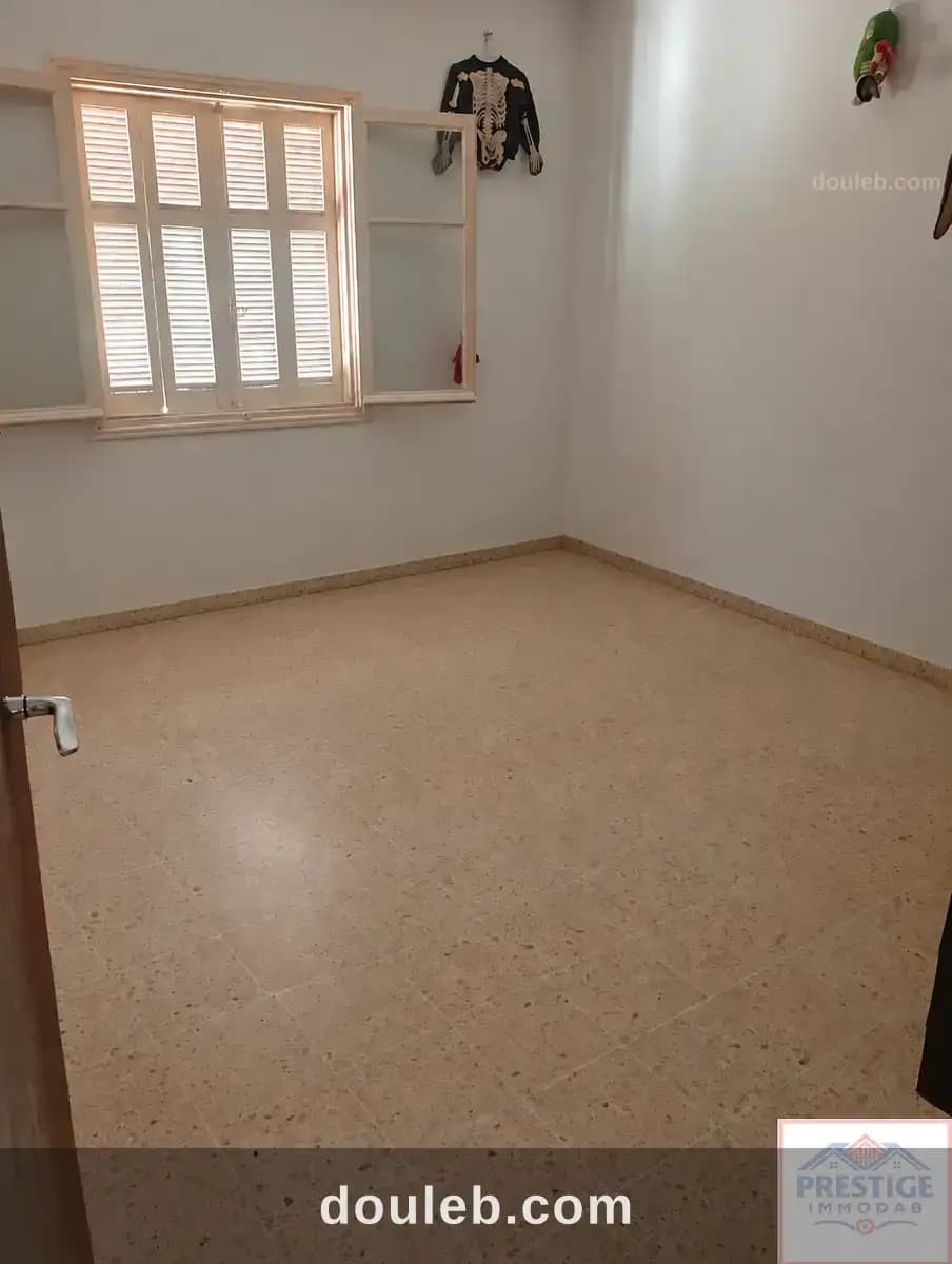 Appart s2 cité la santé borj louzir 1er étage à Ariana