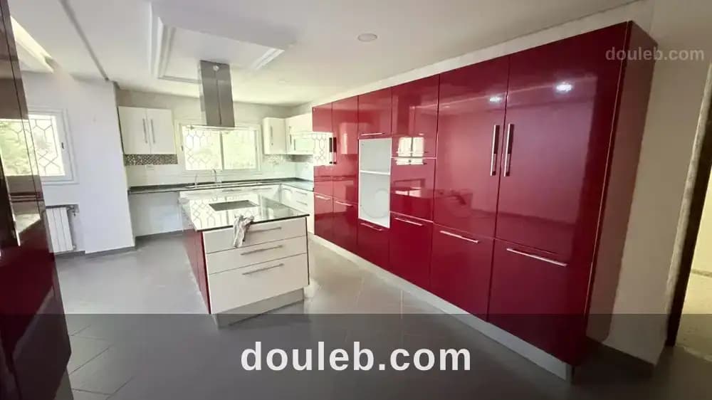 Prestigieuse villa a menzah 9a à Tunis