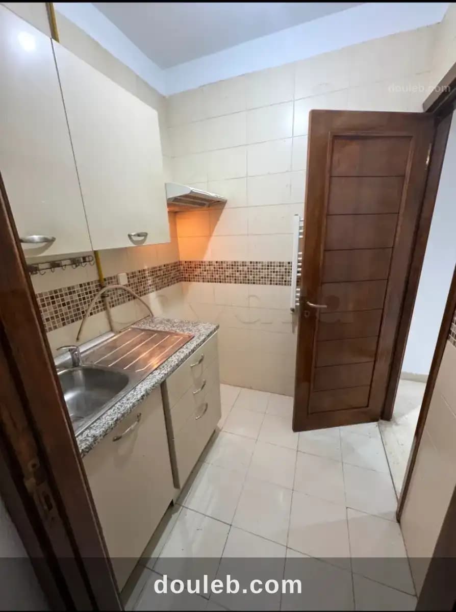 Charmant appartement s1 - Miniature 4
