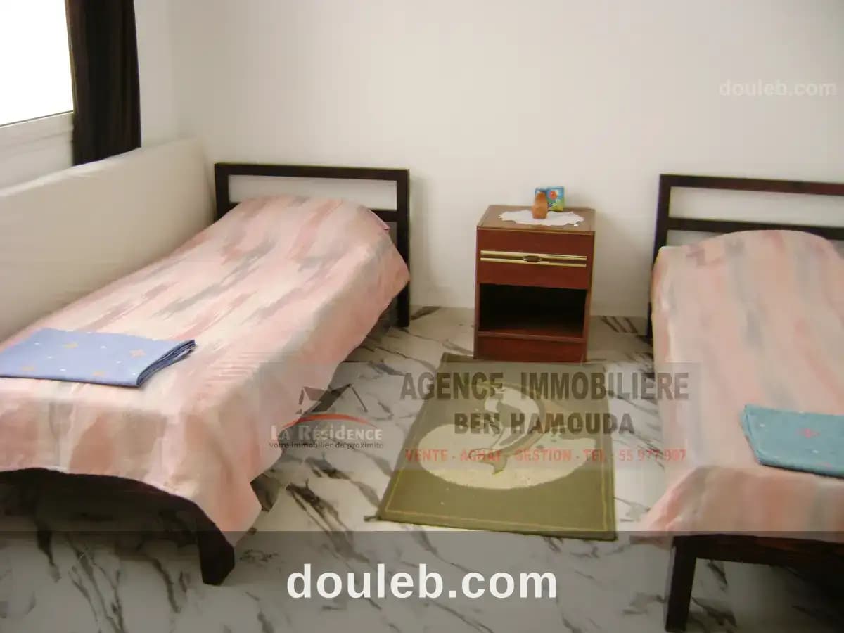 Un appartement s2 meublé à sidi salem bizerte - Miniature 3
