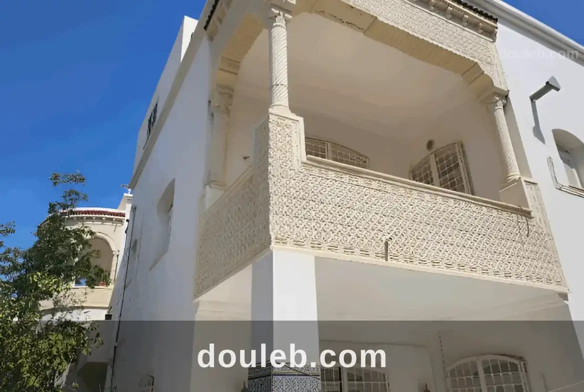 Superbe villa de 760 m a khzema ouest - Miniature 2