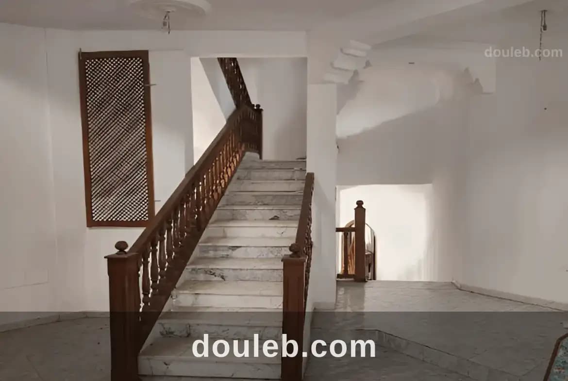 Superbe villa de 760 m a khzema ouest - Miniature 5