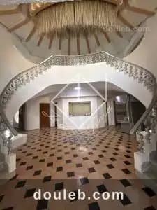 Villa en duplex usage bureautique ref400a à Ariana