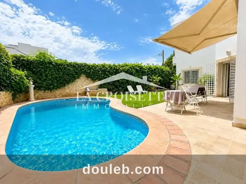 Villa meublée s5 avec piscine à la marsa mvl0421 à Tunis