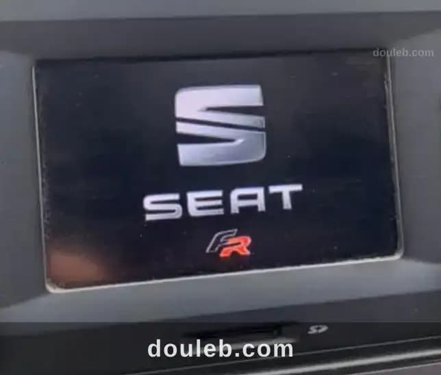 Seat leon jamais accidentée kilométrage réel - Miniature 2