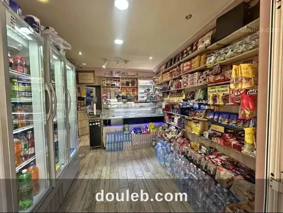 Local commercial ou bureau à menzah 9 à Tunis