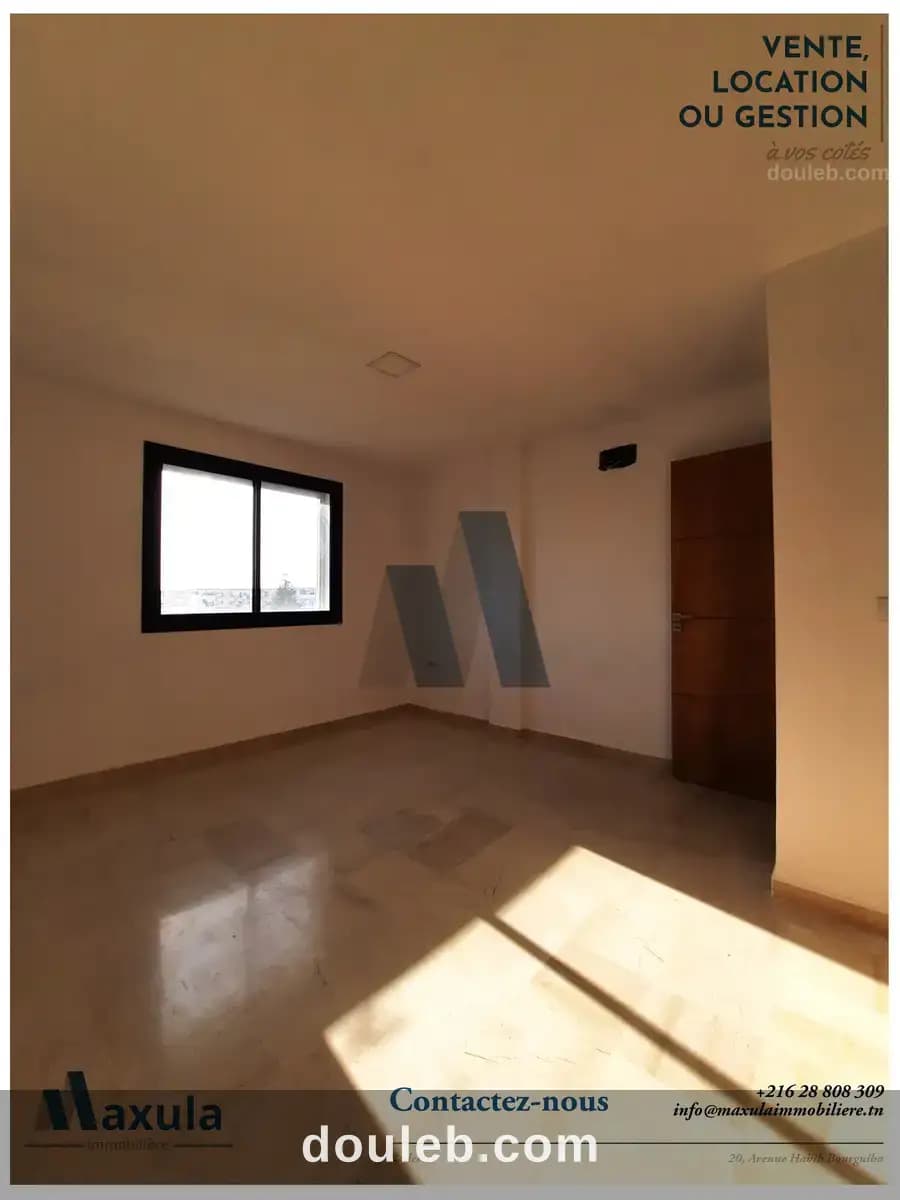 Bureau a2 a rades ville - Miniature 2