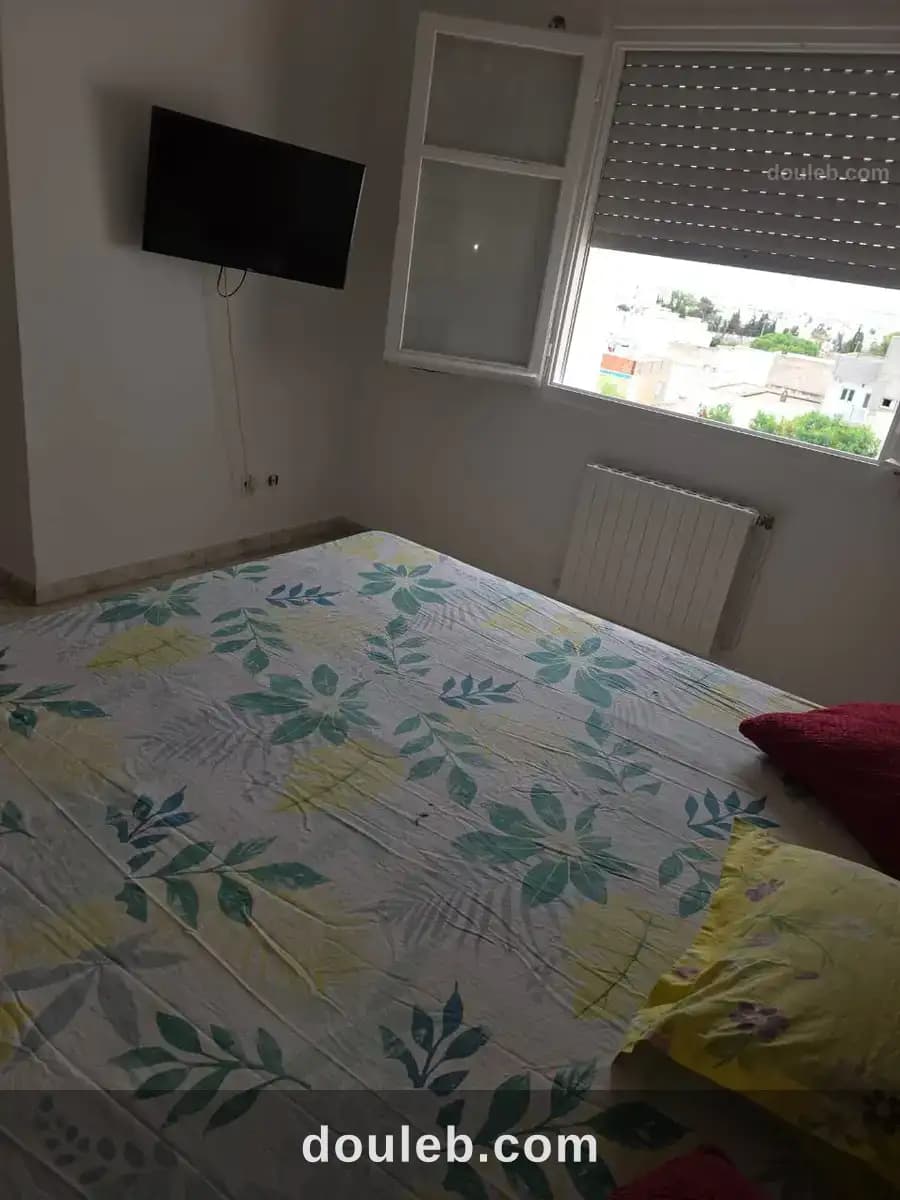 Super appartement s2 meublée - Miniature 2