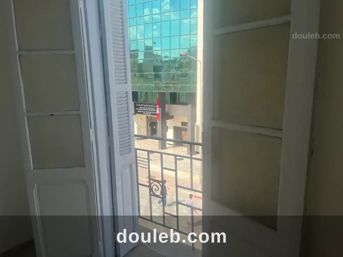 Tunis centre ville - Miniature 3