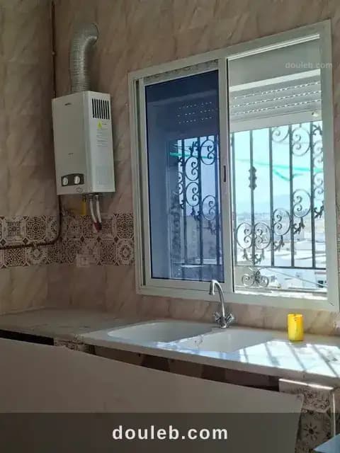Etage d'une maison rachida mrj 3 à Ben Arous