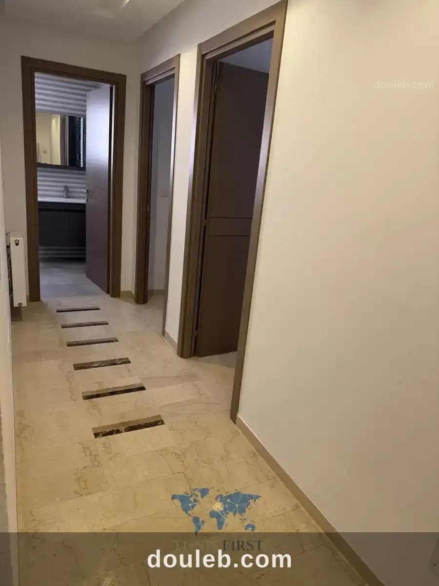 Appartement s2 vide à la soukra - Miniature 5