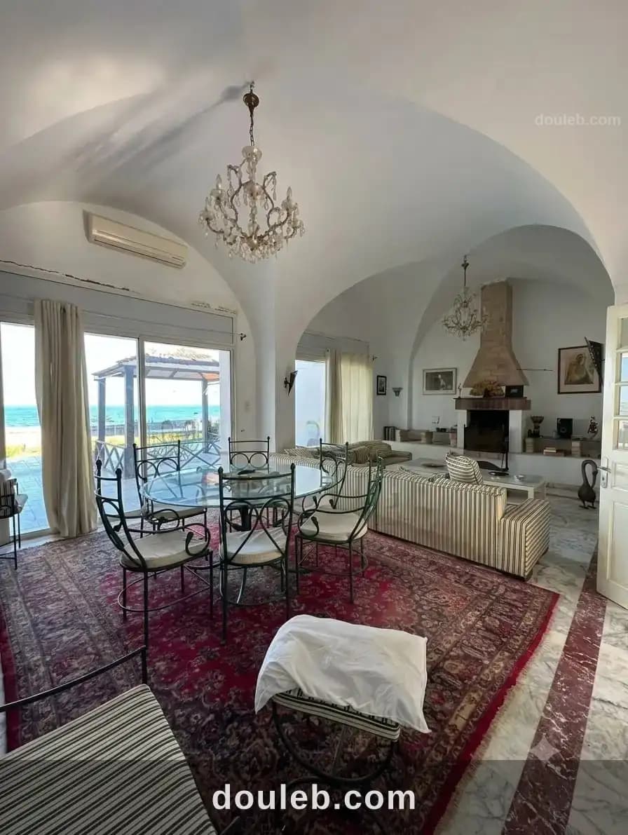 Villa pieds dans l'eau chatt meriem - Miniature 2