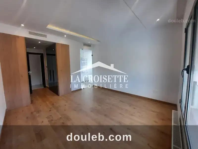 Duplex s2 avec terrasse à gammarth mdl0573 - Miniature 3