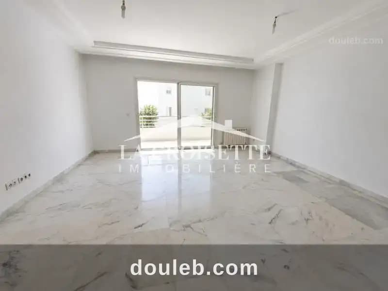 Appartement s4 aux berges aux lac2 mal1136 à Tunis