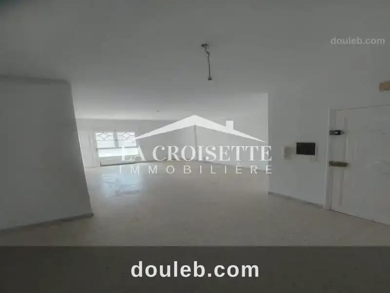 Appartement s4 à ain zaghouan nord mal2390 à Tunis