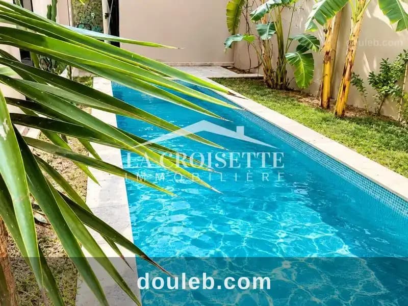 Villa meublée s3 avec piscine à gammarth mvl0041 à Tunis