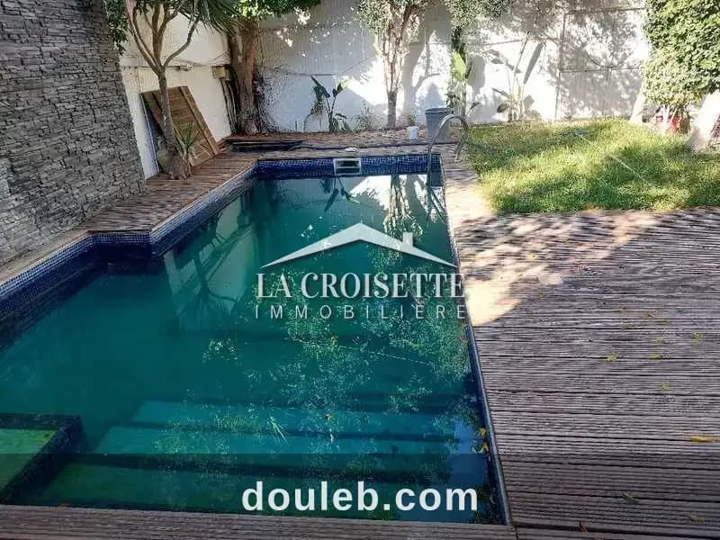 Villa s3 avec piscine à la soukra mvl0021 à Ariana