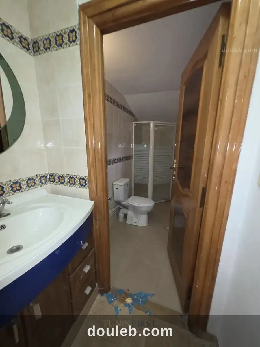 Villa s6 pour usage bureautique à gammarth - Miniature 3