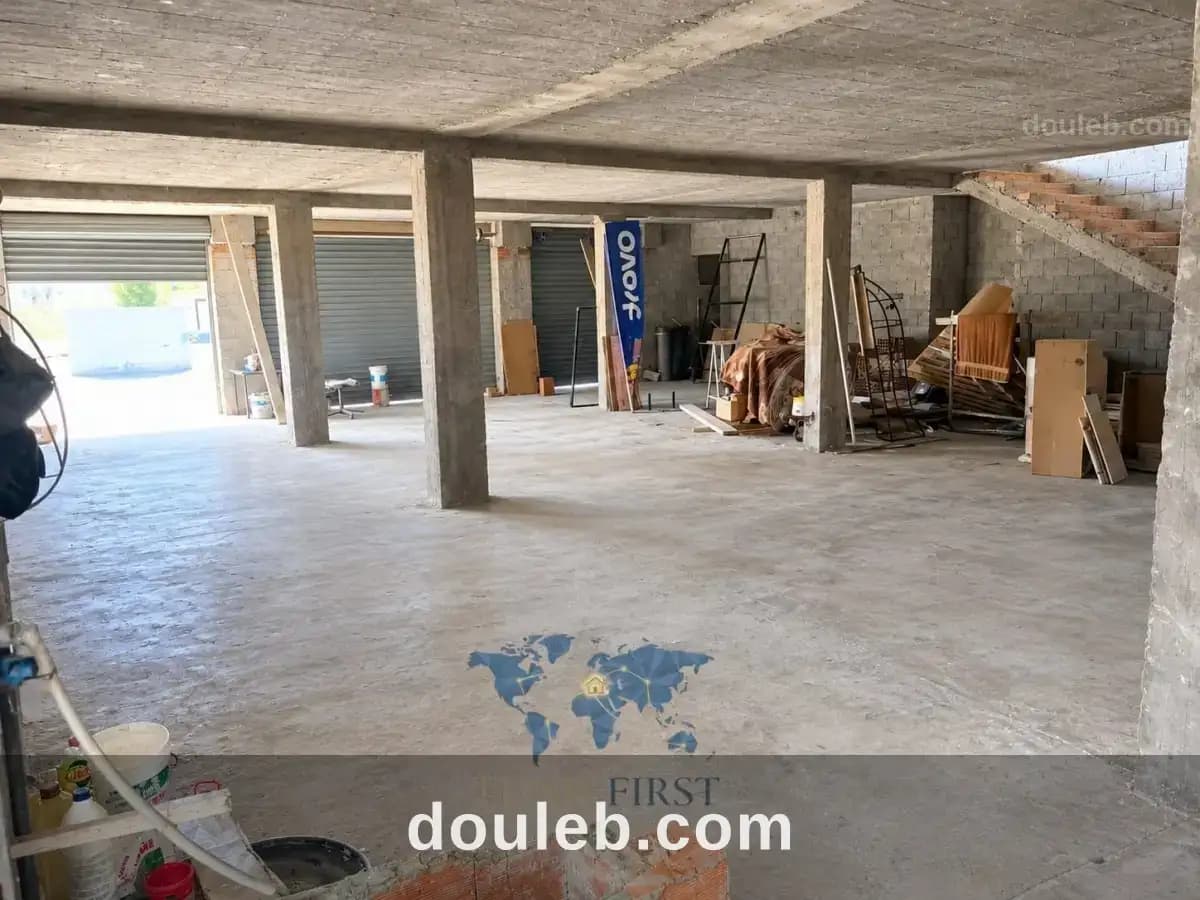 Local commercial de 190 m2 à ain zaghouan nord - Miniature 3