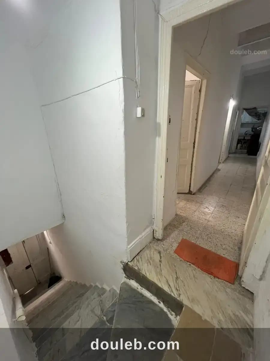 Premier etage independant a bab souika - Miniature 4