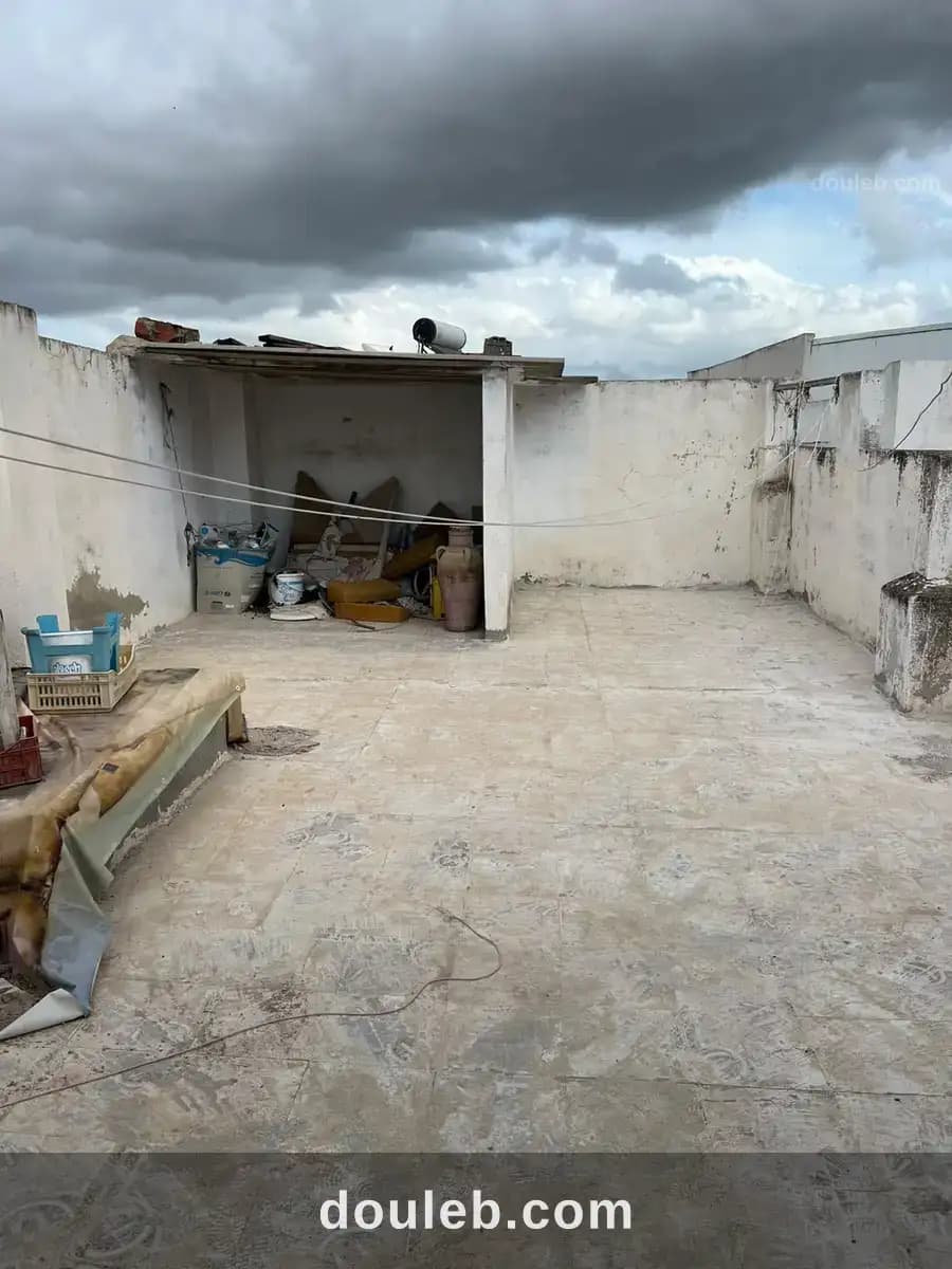 Premier etage independant a bab souika - Miniature 5
