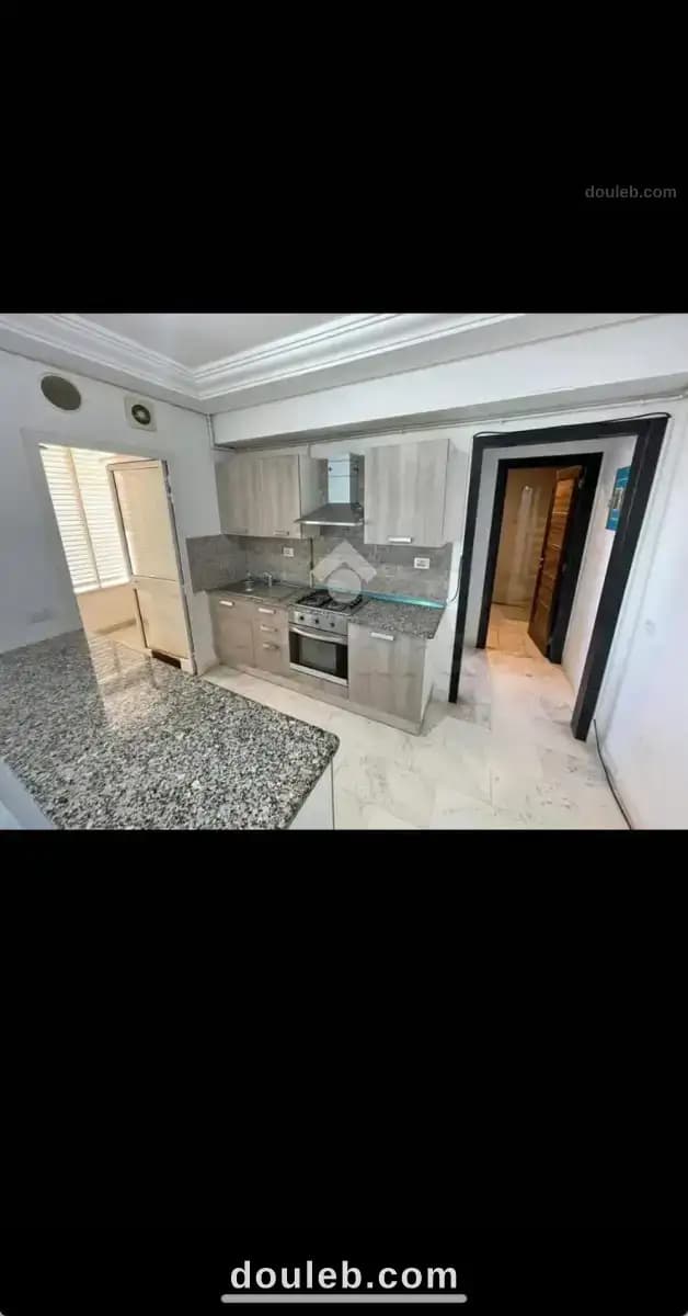 S plus 1 avec ppss et celier à Tunis