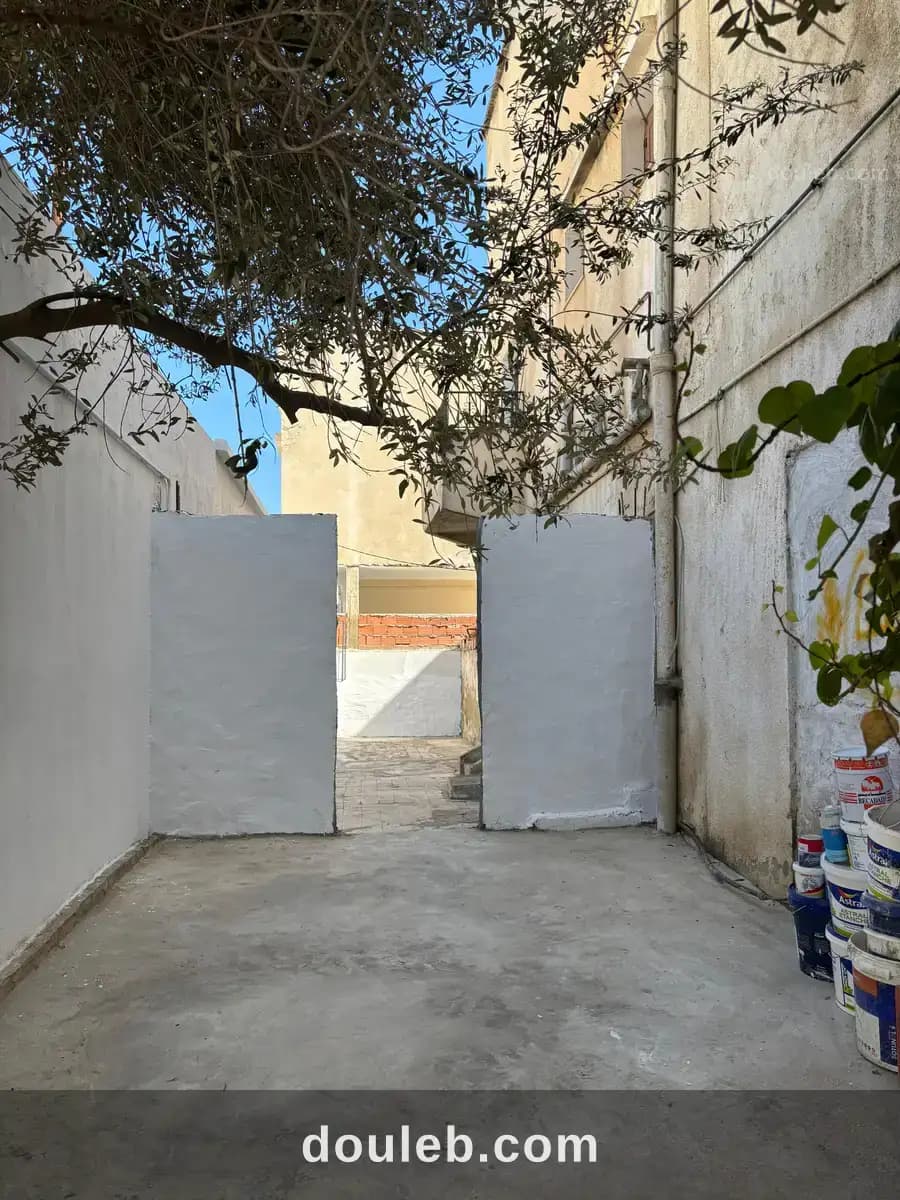Petite villa à ezzahra - Miniature 4