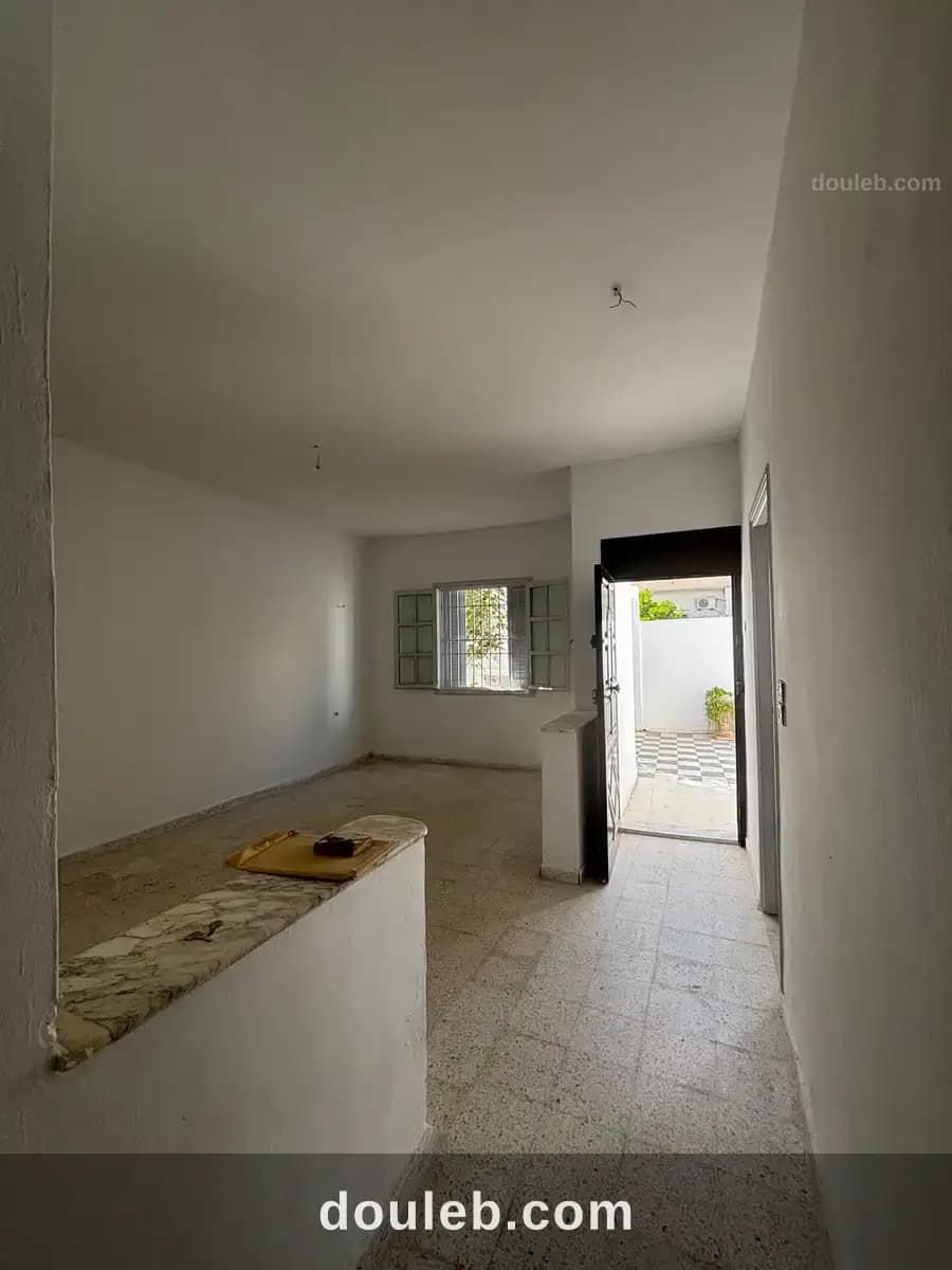 Petite villa à ezzahra - Miniature 5