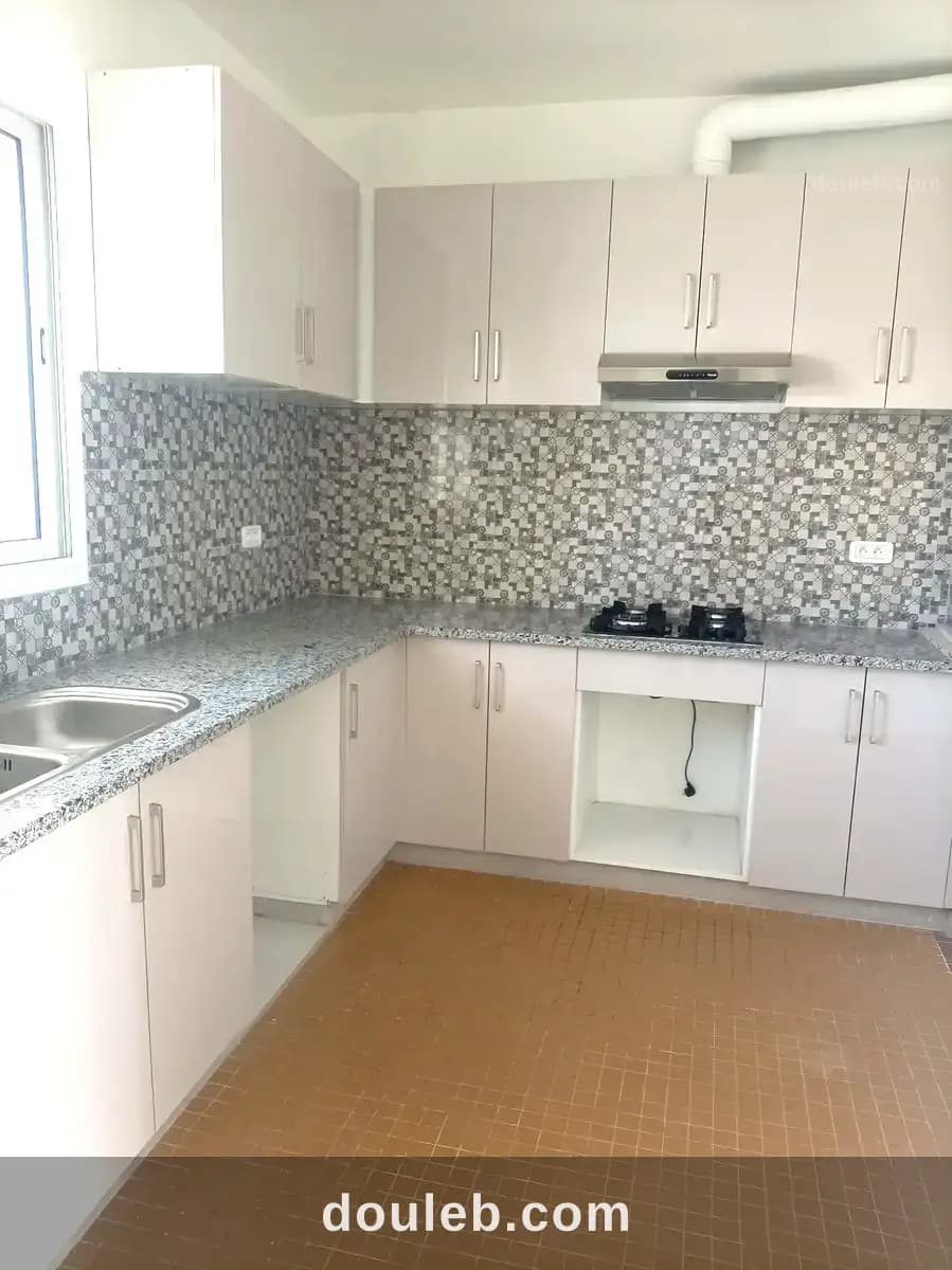 Appartement s3 menzah 6 renove à Ariana