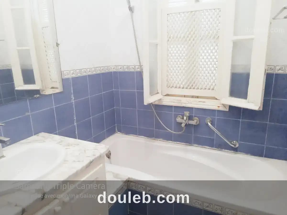 Bel apartemen - Miniature 3