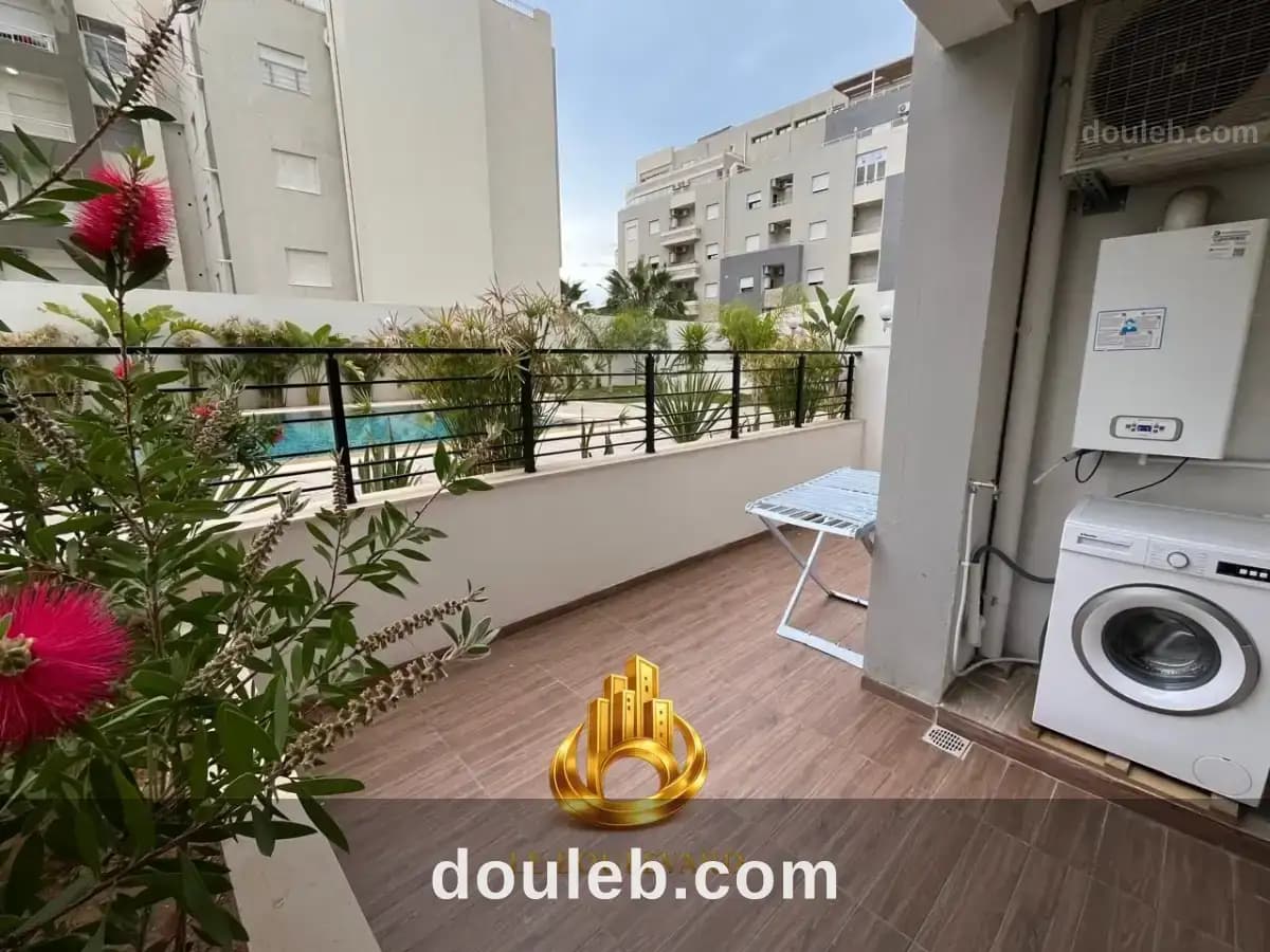 Appartement s1 haut standing avec terrasse - Miniature 4