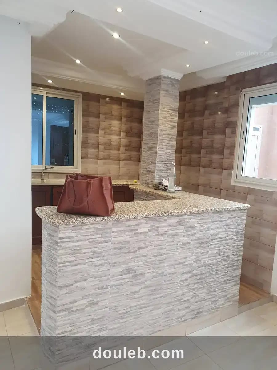 Joli appartement s2 au rdc vide à Tunis