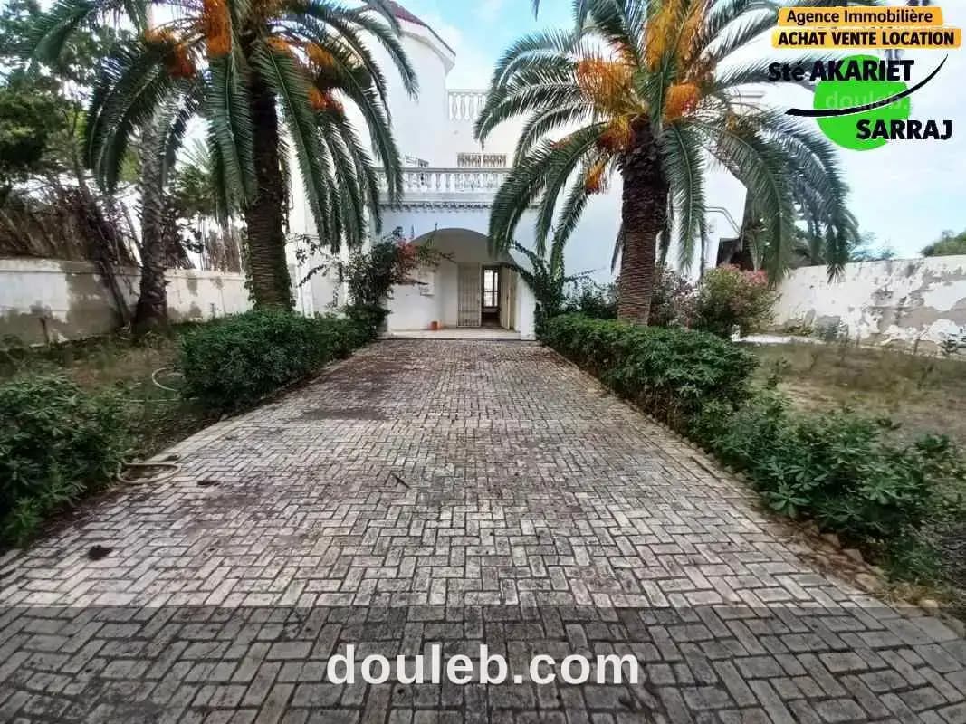 Villa pieds dans l'eau et piscine chott mariem - Miniature 4