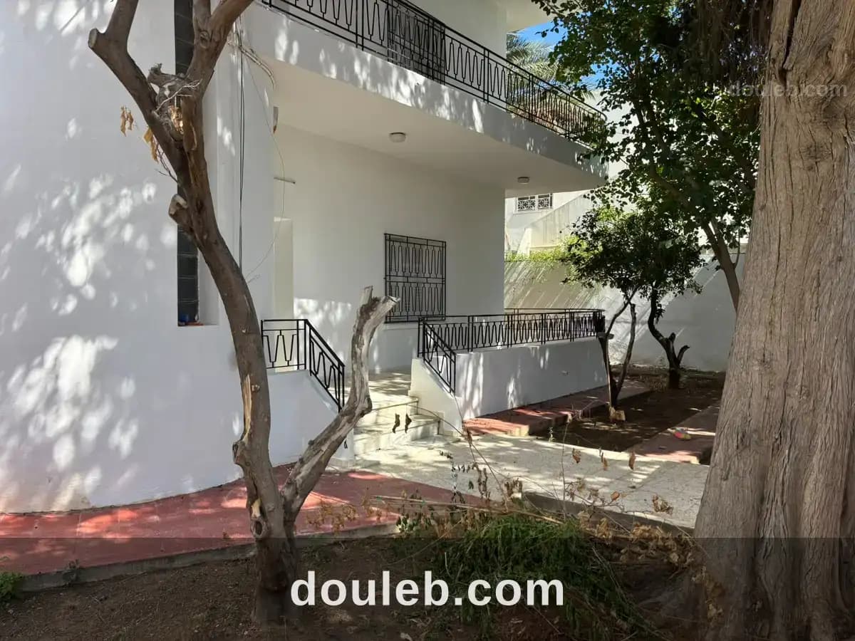 Villa s6 avec jardin a nouvelle ariana à Ariana