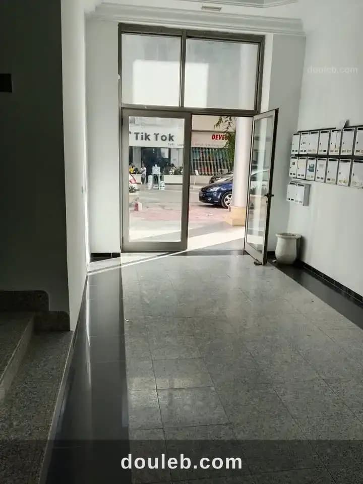 Magnifique appartement s0 rue ibn el jazzar tunis - Miniature 3