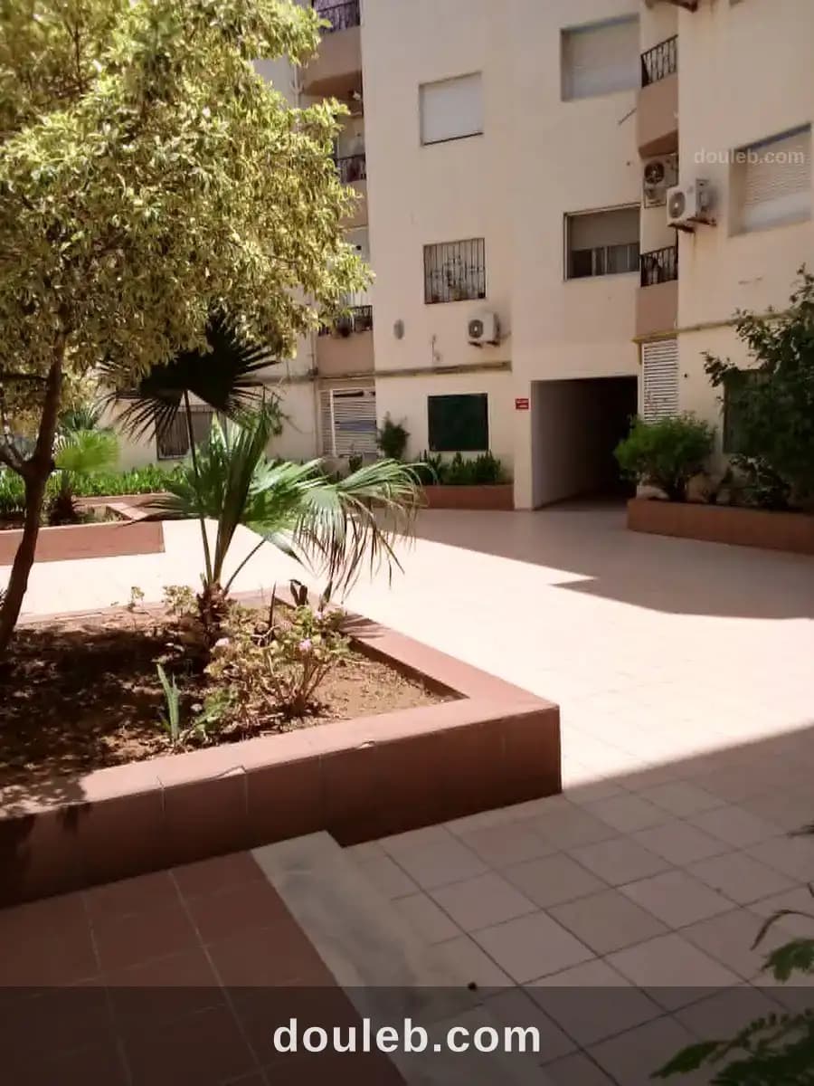 Appartement de 4 pièces à Tunis